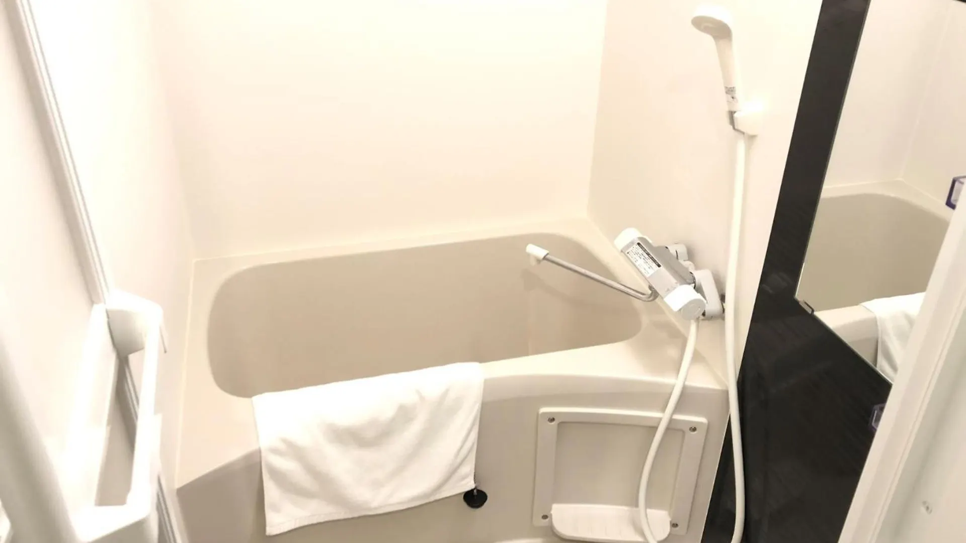 Appartamento Rlis-House Shin-Osaka Kita - Vacation Stay 9521
